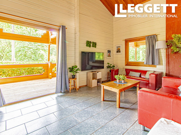 Image No.9-3 Bed House for sale