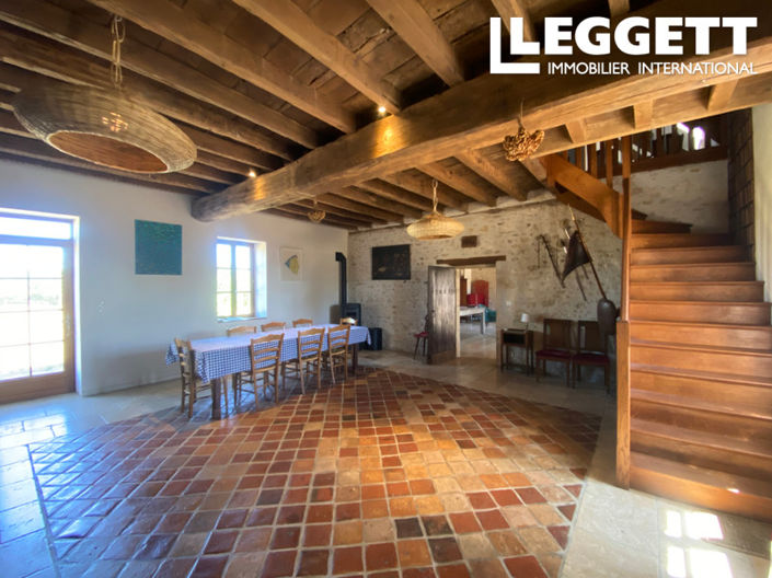 Image No.3-6 Bed House for sale