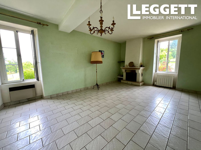 Image No.7-4 Bed House for sale