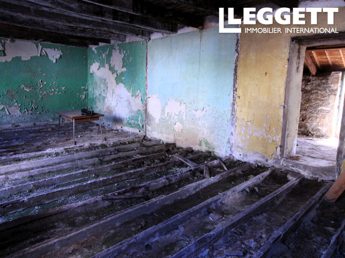 Image No.2-House for sale