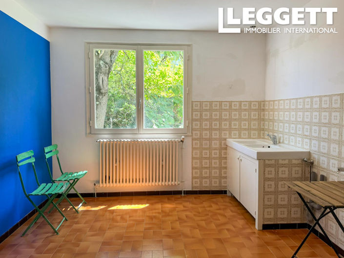 Image No.7-5 Bed House for sale