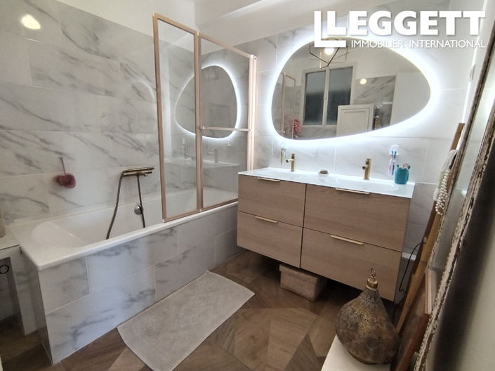 Image No.7-3 Bed Apartment for sale