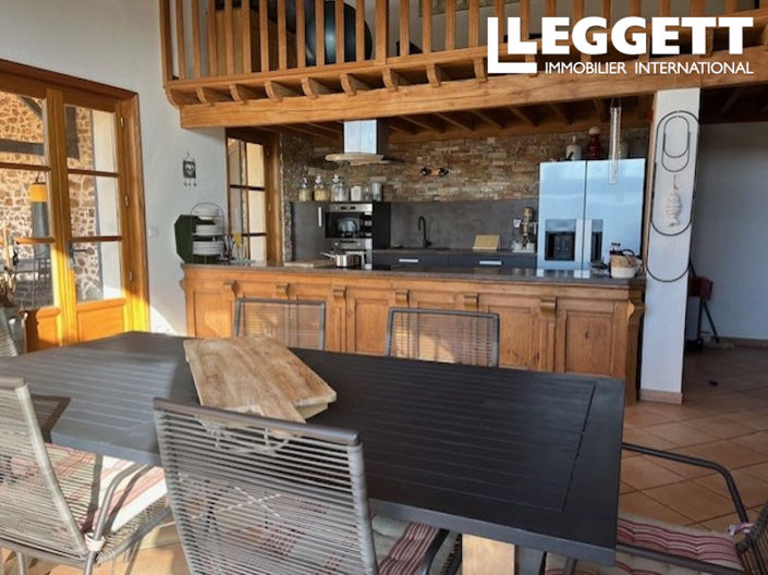 Image No.4-4 Bed House for sale