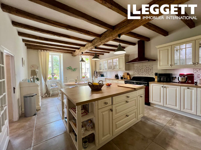 Image No.3-4 Bed House for sale