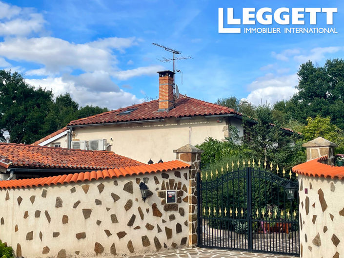 Image No.1-3 Bed House for sale