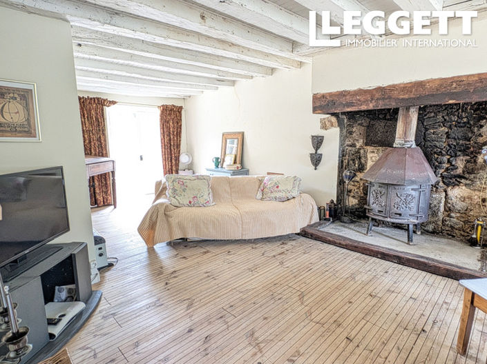 Image No.7-2 Bed House for sale