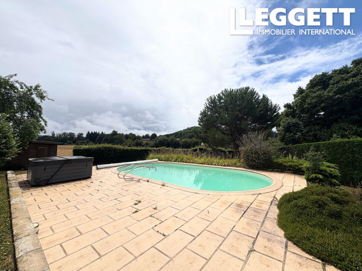 Image No.10-4 Bed House for sale