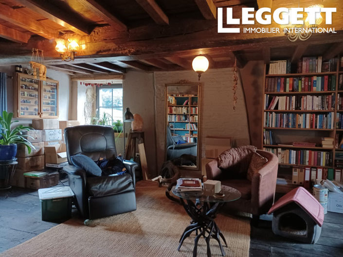 Image No.6-3 Bed House for sale