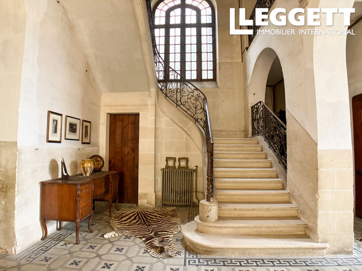 Image No.2-4 Bed House for sale