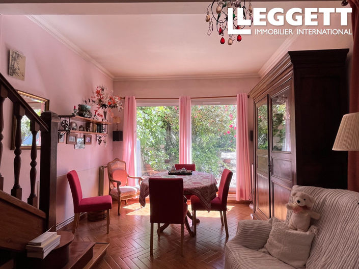 Image No.4-2 Bed House for sale