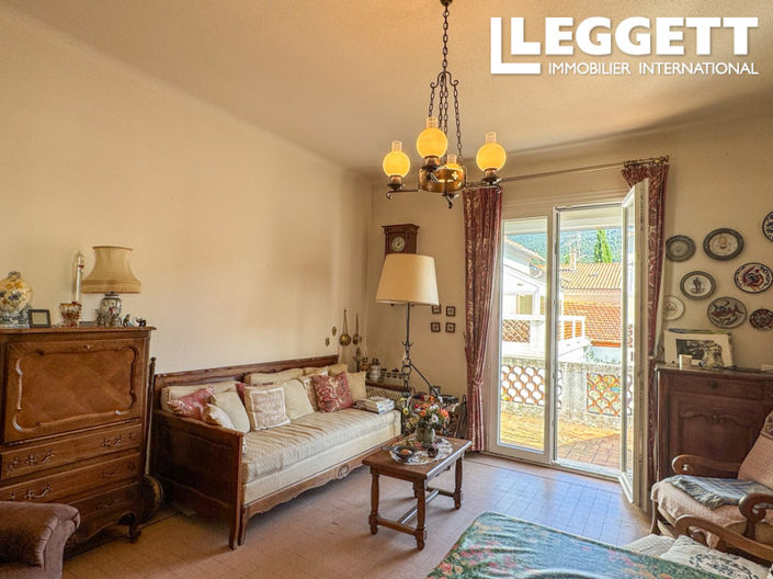 Image No.1-3 Bed House for sale
