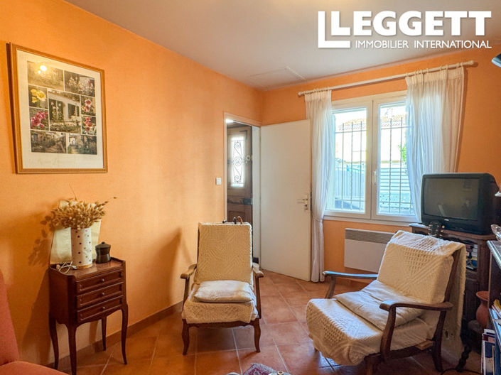 Image No.10-3 Bed House for sale