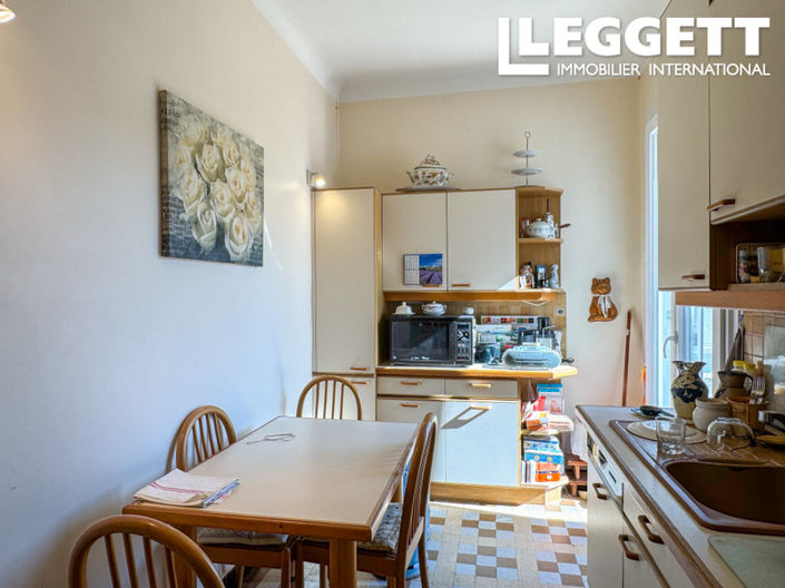 Image No.9-3 Bed House for sale