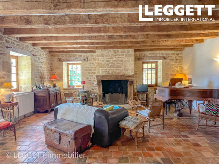 Image No.3-4 Bed House for sale