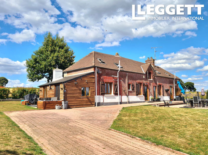 Image No.1-5 Bed House for sale