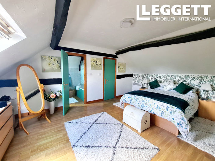 Image No.4-5 Bed House for sale