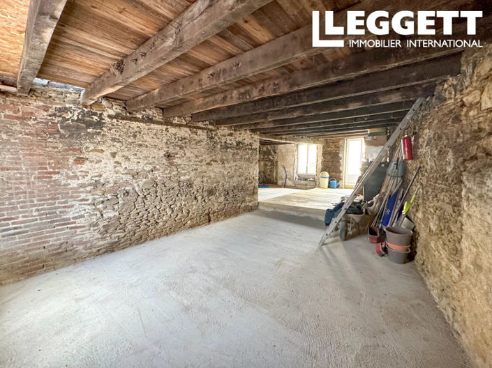 Image No.6-3 Bed House for sale