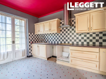 ahr0chm6ly9jzg4uagvzdglhlmltbw8vaw1hz2uvvevom