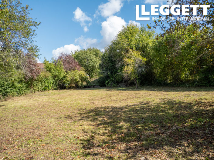 Image No.9-2 Bed House for sale