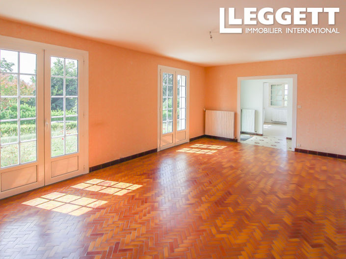 Image No.5-3 Bed House for sale