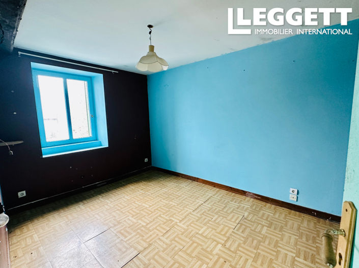 Image No.6-3 Bed House for sale