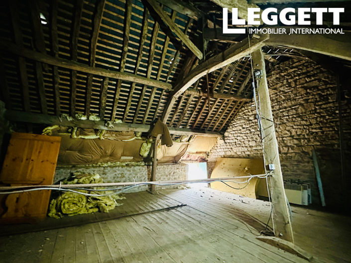 Image No.9-3 Bed House for sale