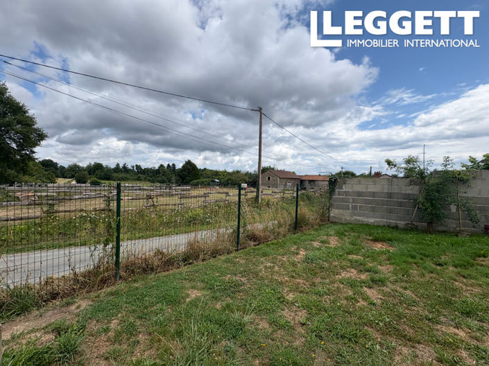 Image No.10-2 Bed House for sale