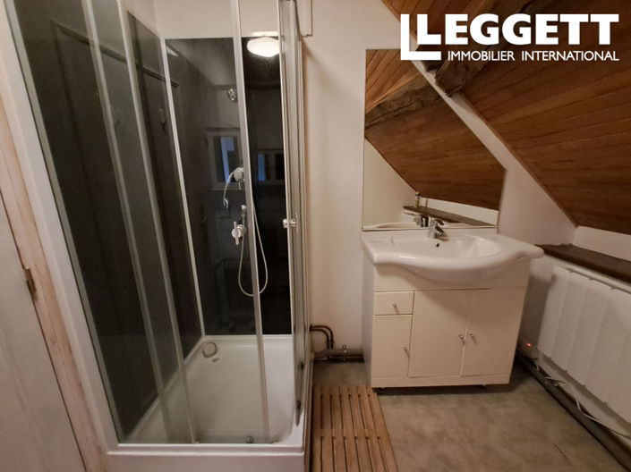 Image No.9-3 Bed House for sale