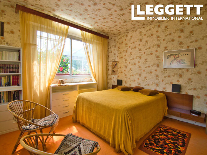 Image No.9-3 Bed House for sale