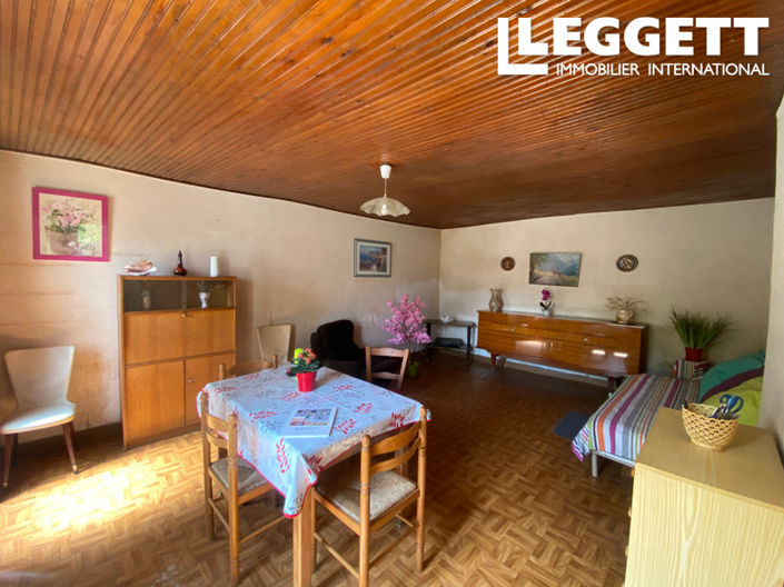 Image No.2-2 Bed House for sale