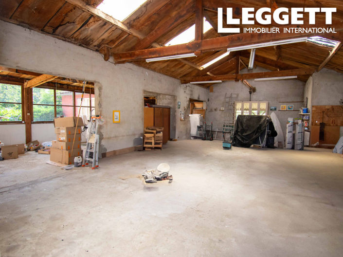 Image No.10-4 Bed House for sale