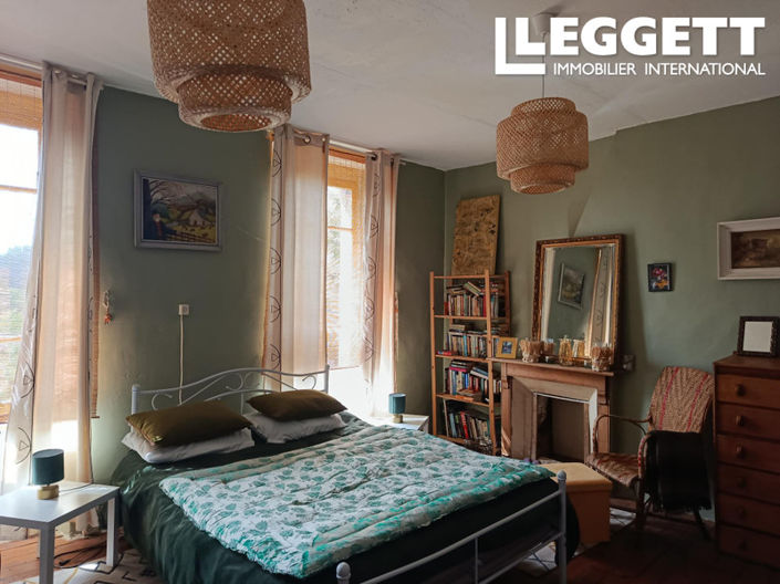 Image No.5-4 Bed House for sale