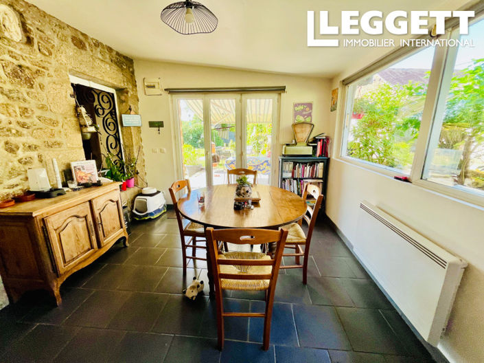 Image No.3-3 Bed House for sale