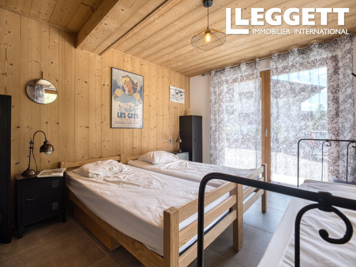 Image No.8-2 Bed Apartment for sale