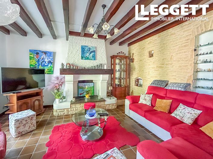 Image No.6-3 Bed House for sale