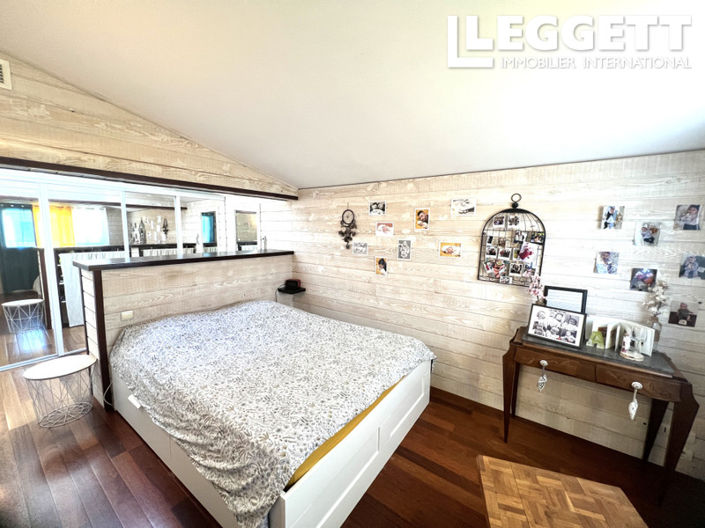 Image No.7-3 Bed House for sale