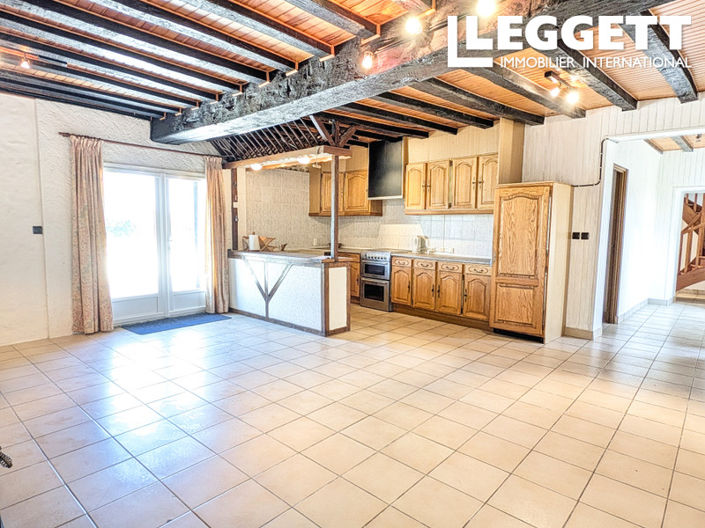 Image No.4-4 Bed House for sale