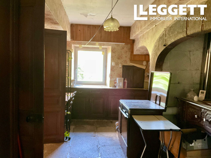 Image No.6-7 Bed House for sale