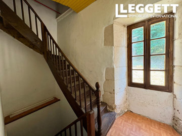 ahr0chm6ly9jzg4uagvzdglhlmltbw8vaw1hz2uvvevom