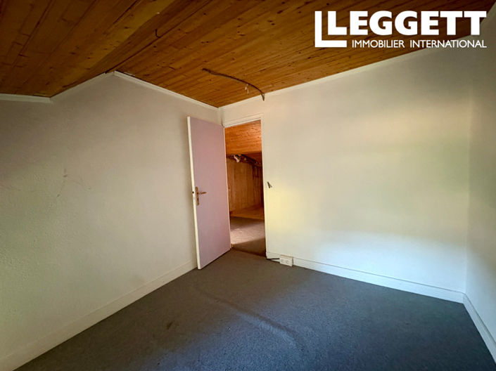 Image No.7-3 Bed House for sale