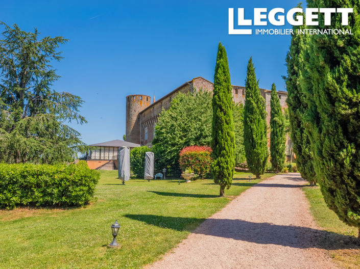 Image No.4-13 Bed Chateaux for sale