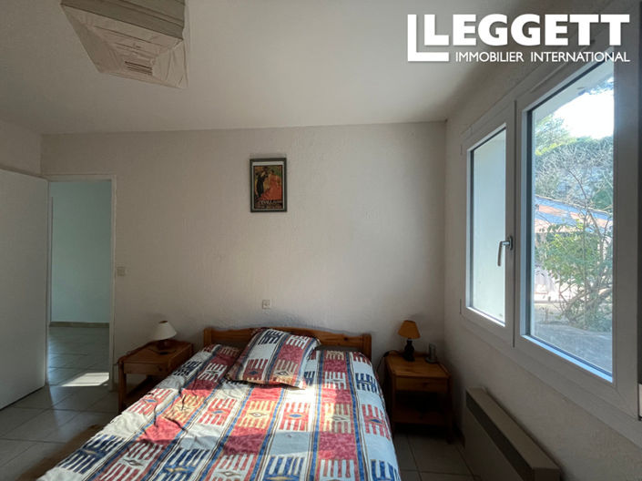 Image No.9-4 Bed House for sale