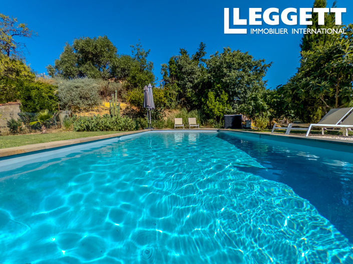 Image No.2-4 Bed House for sale