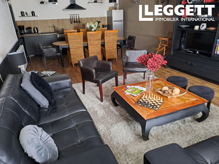 Image No.10-17 Bed House for sale