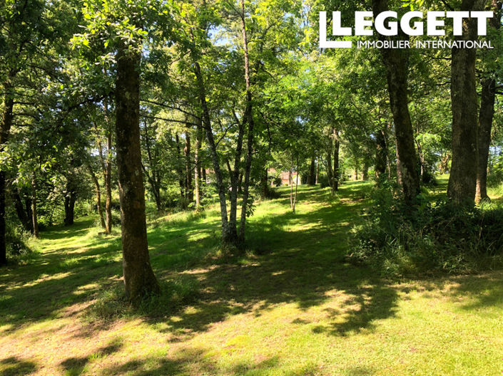 Image No.2-5 Bed House for sale