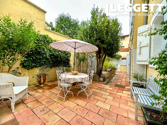 Image No.2-4 Bed House for sale