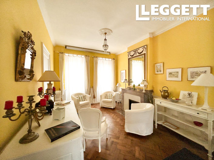 Image No.6-4 Bed House for sale