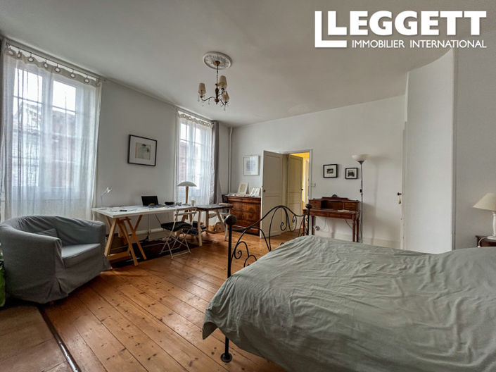 Image No.9-4 Bed House for sale