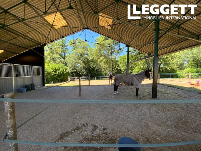 Image No.9-15 Bed House for sale