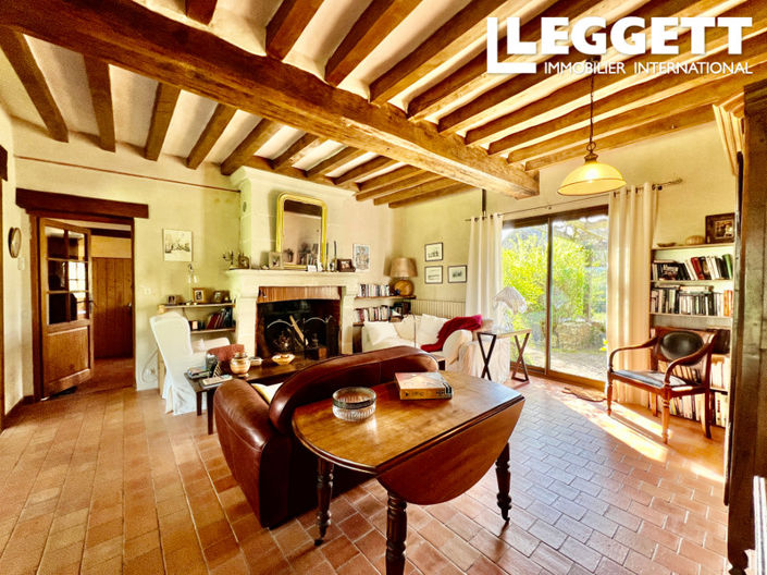 Image No.2-4 Bed House for sale